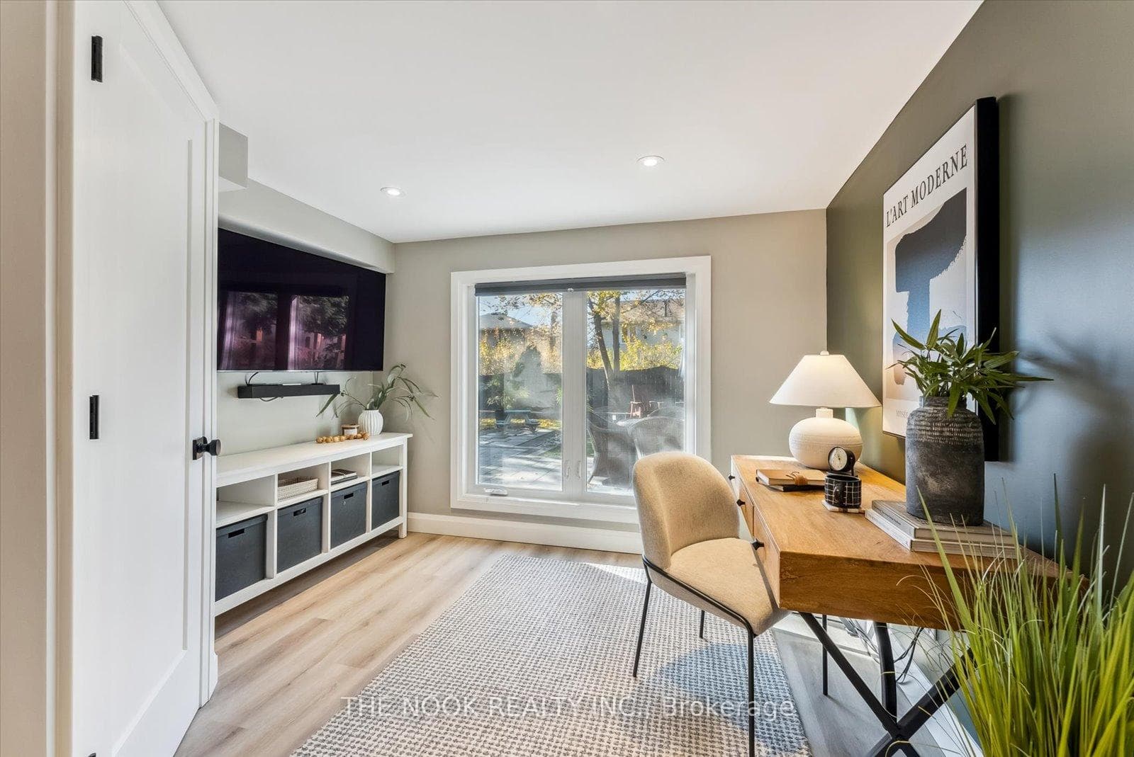 349 Regal Briar Street photo 23