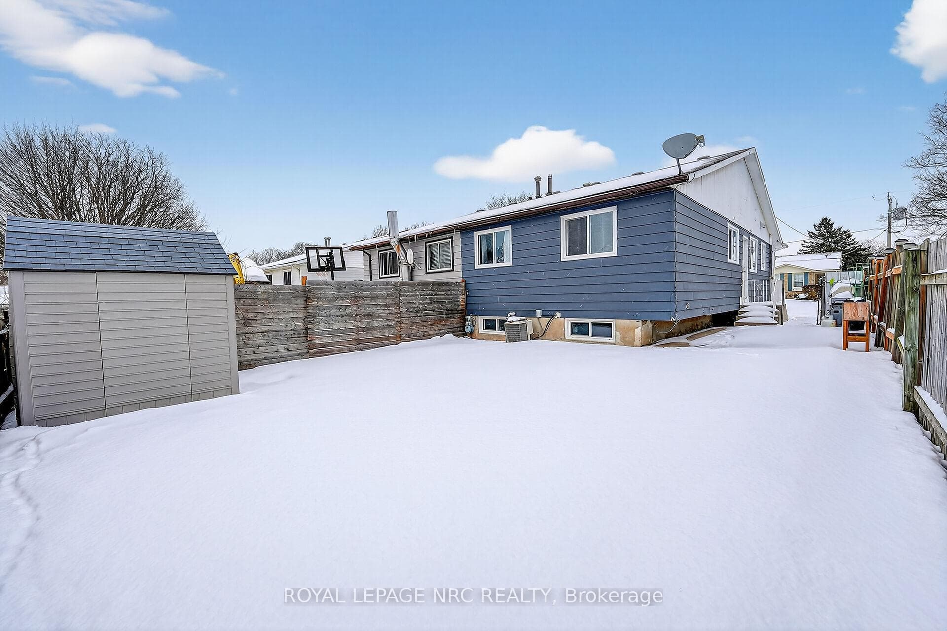 53 Allan Drive photo 32
