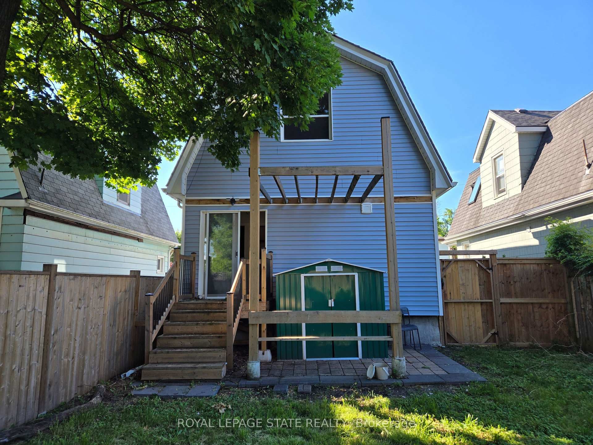 4249 Elgin Street photo 4