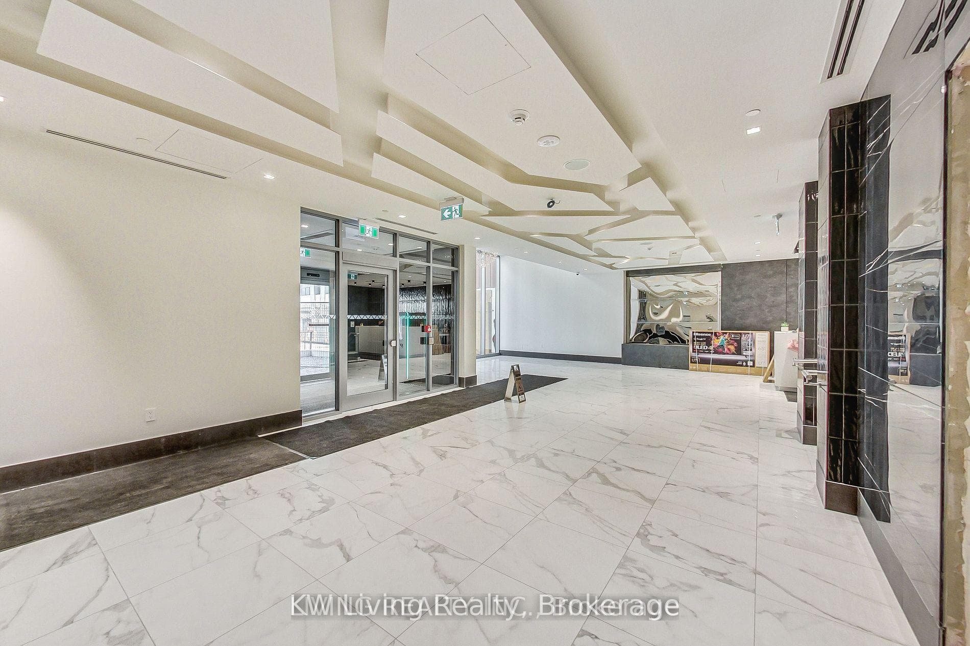 50 Dunfield Avenue Unit 2716 photo 2