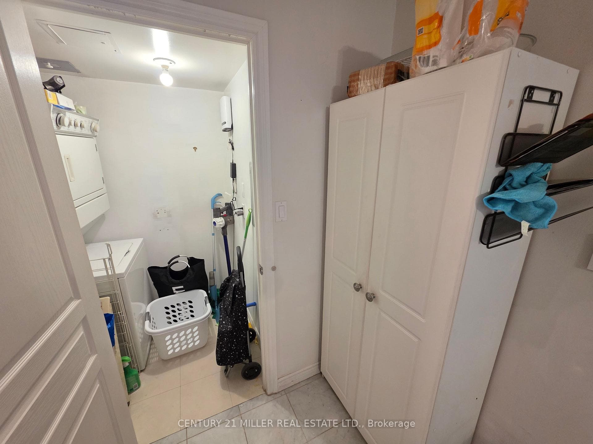 801 Bay Street Unit 202 photo 8