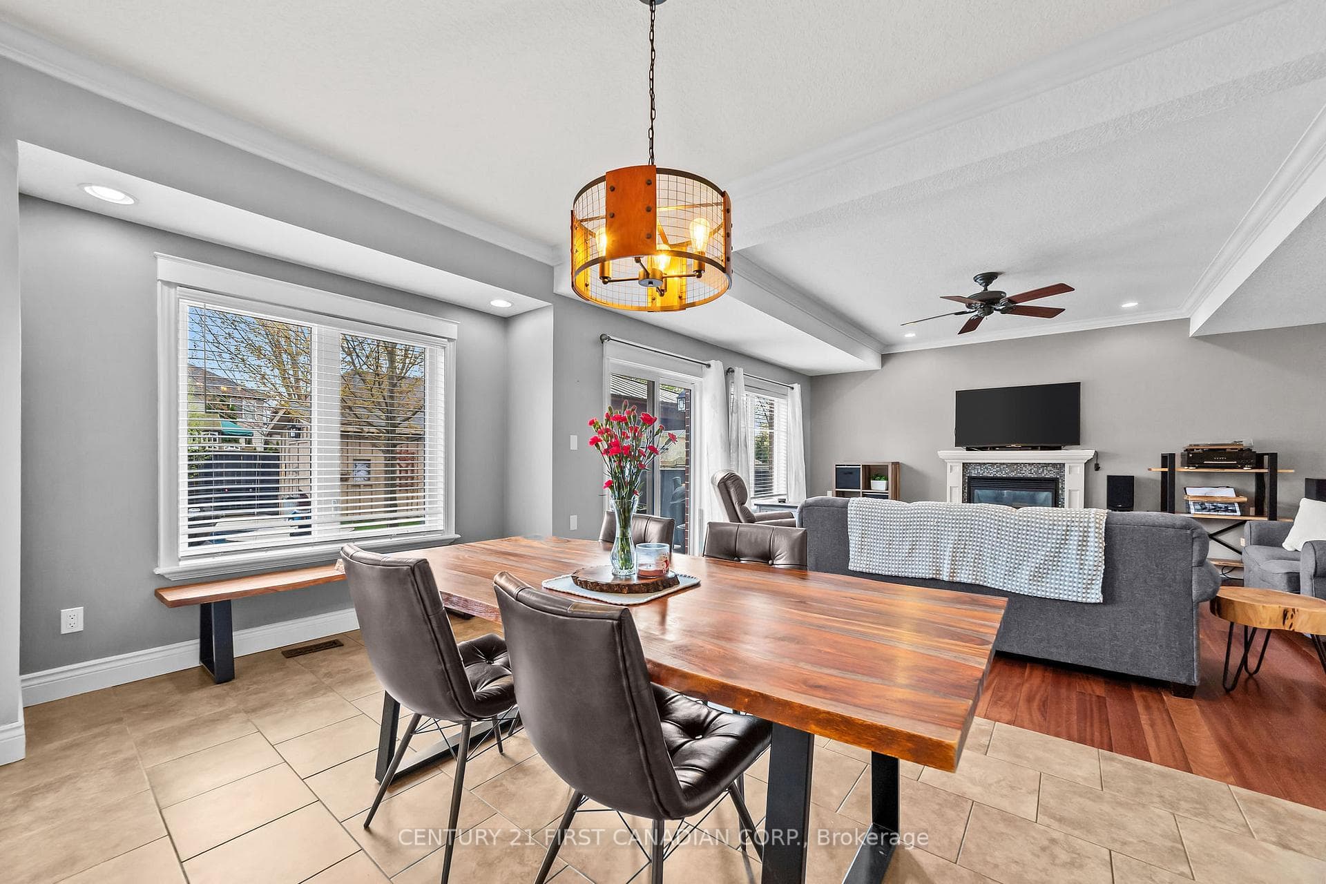 35 Wood Lily Lane photo 16