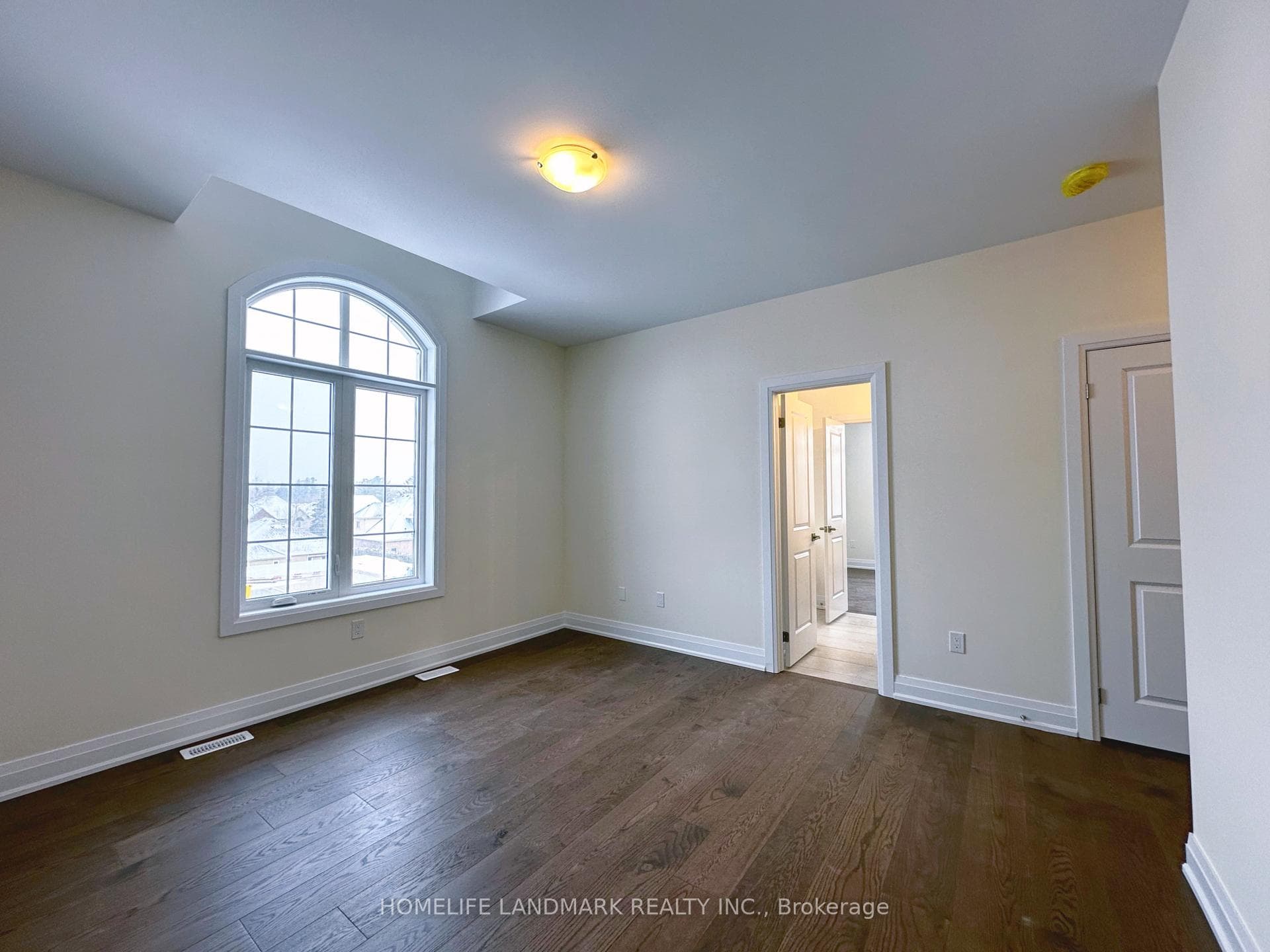 19 Mapleton Street photo 6