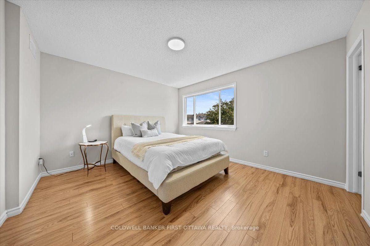 46 MARGRAVE Avenue photo 22