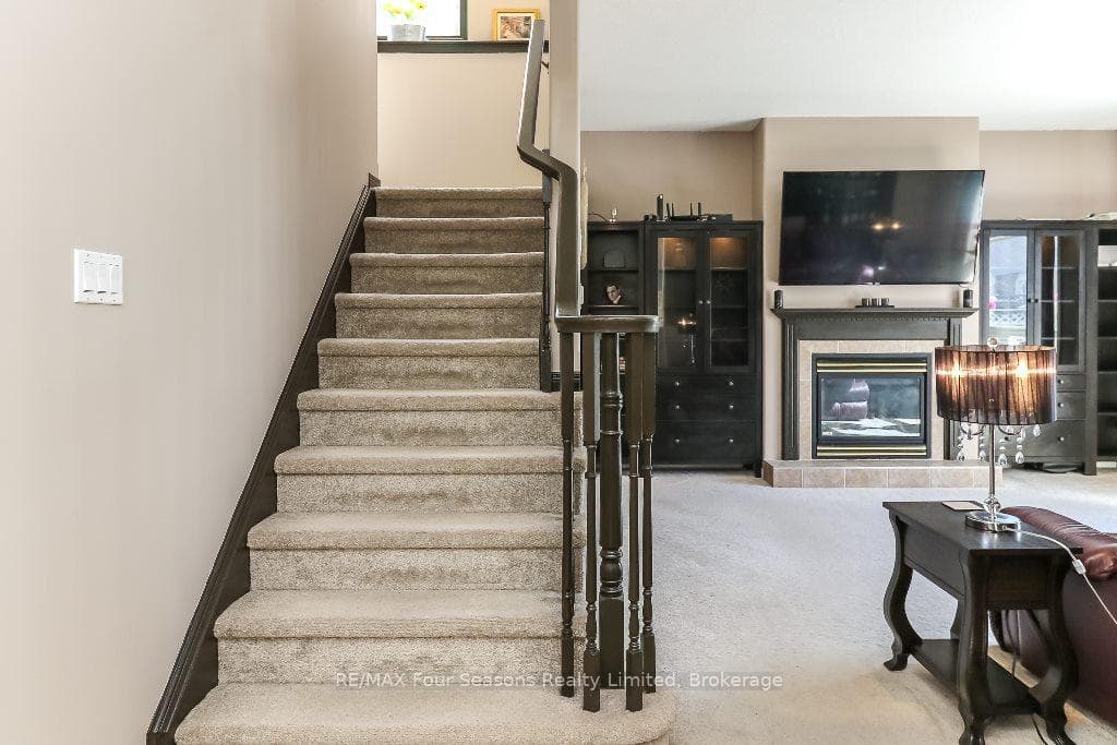 26 Chantler Road photo 15