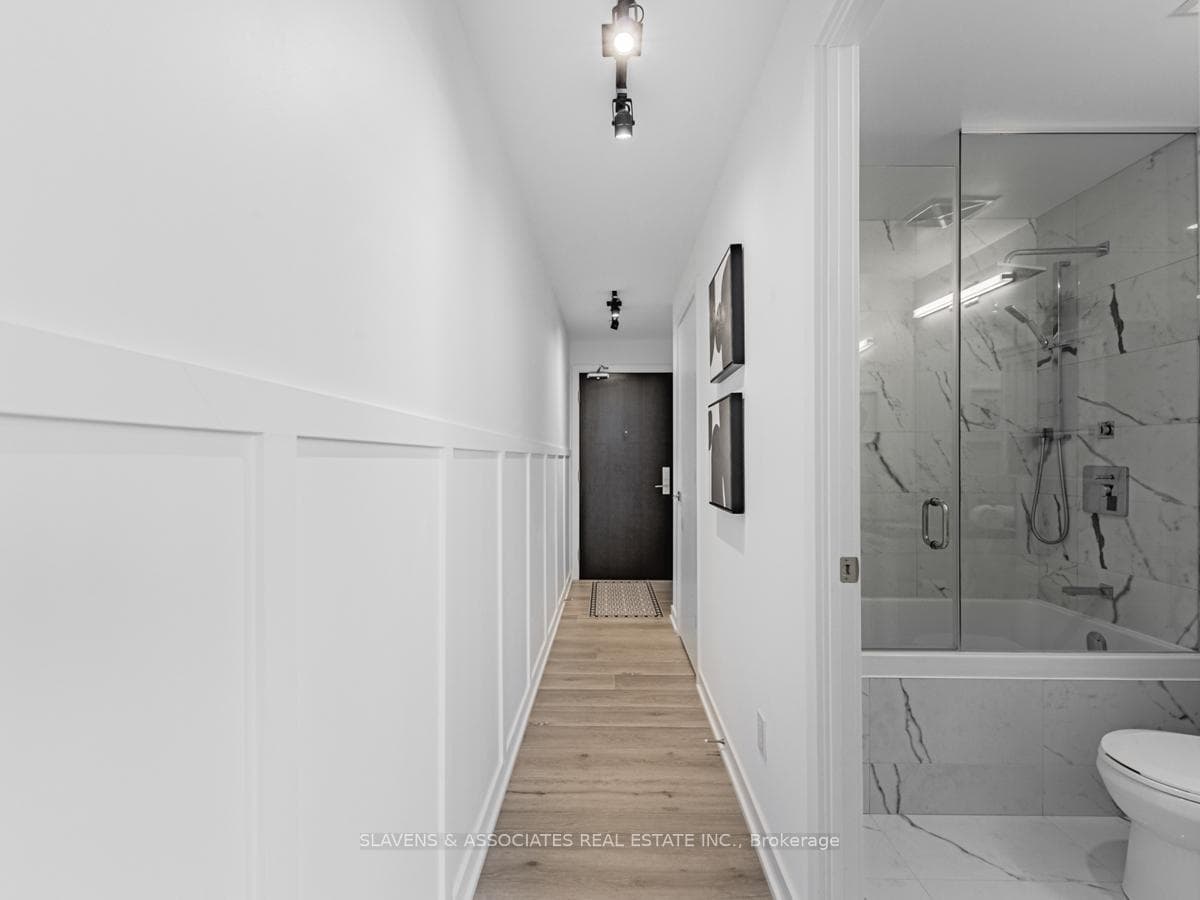 55 Ontario Street Unit 1403 photo 14