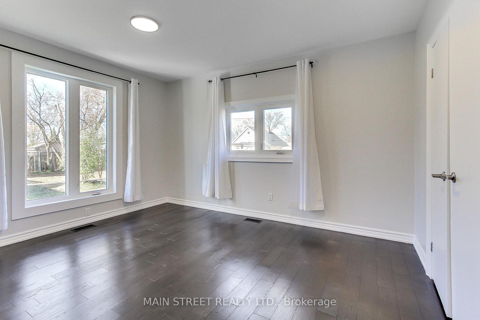 314 Kenwood Avenue photo 17