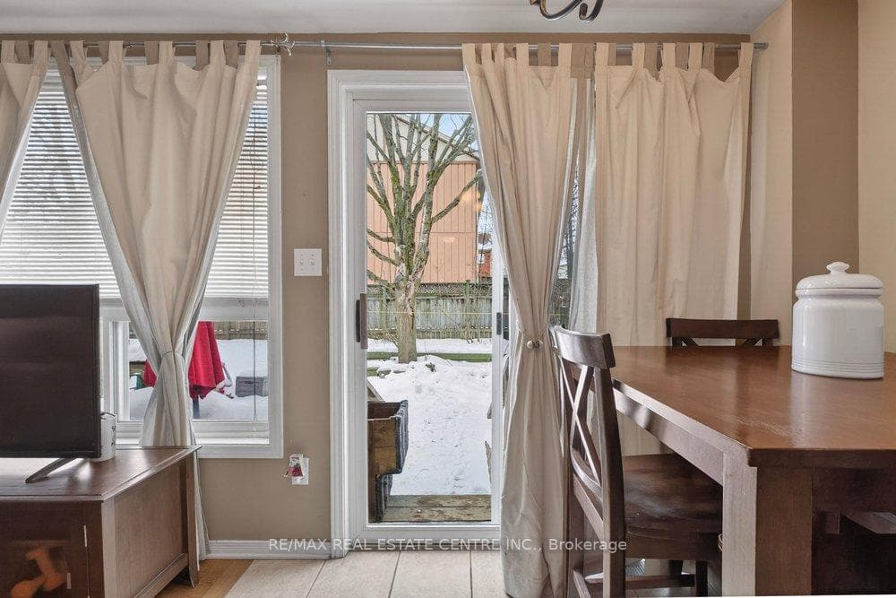 10 Cadham Boulevard Unit 29 photo 15
