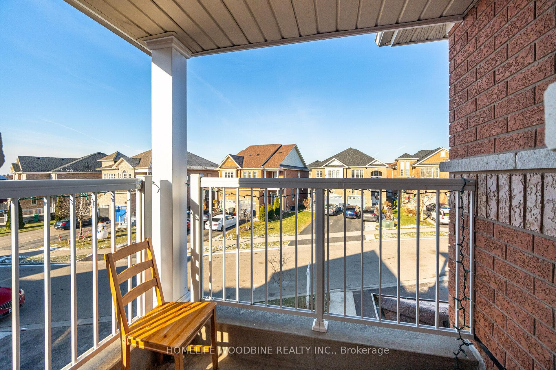 29 Calm Waters Crescent photo 23