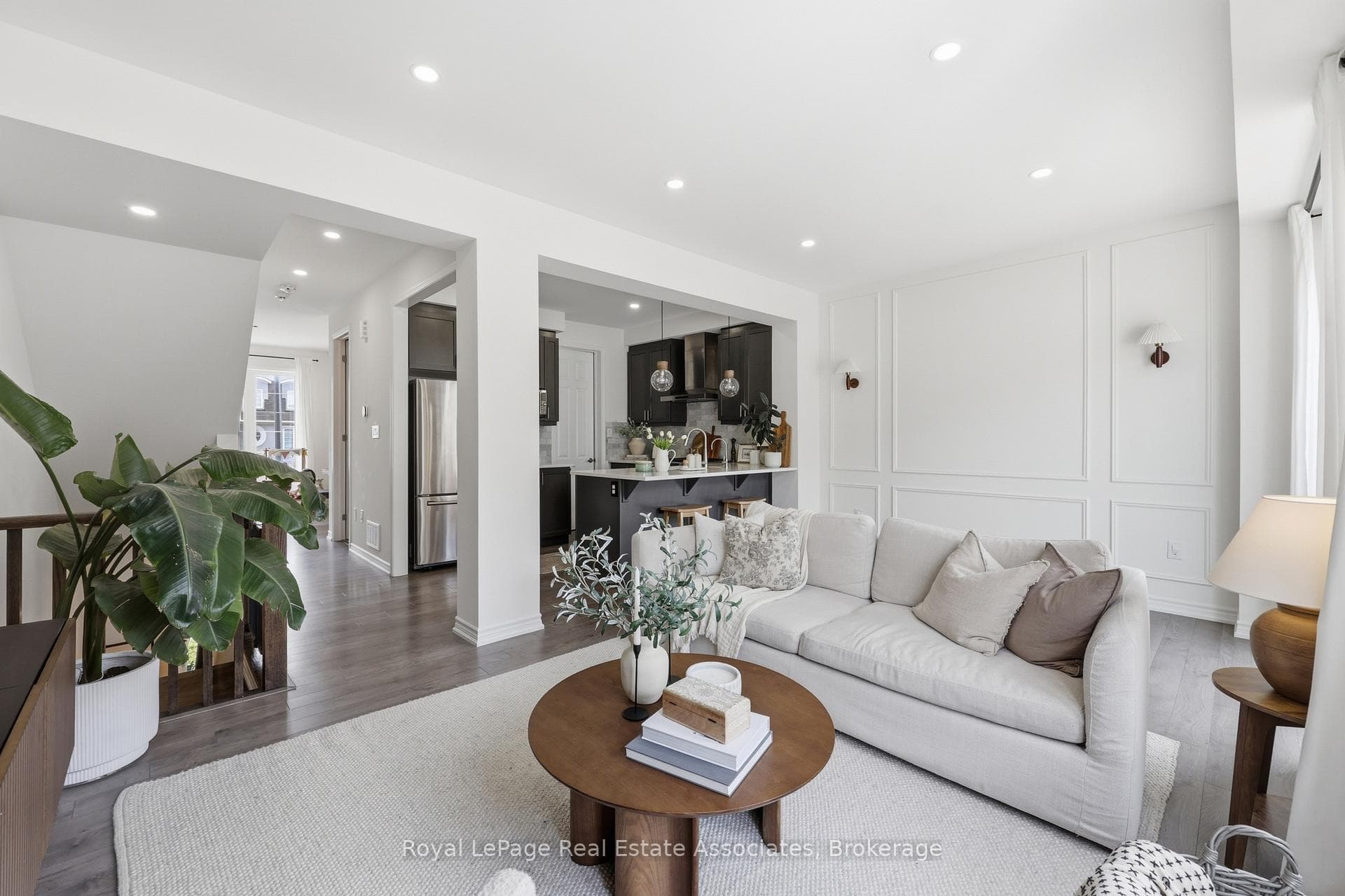 1222 Rose Way Unit 27 photo 15