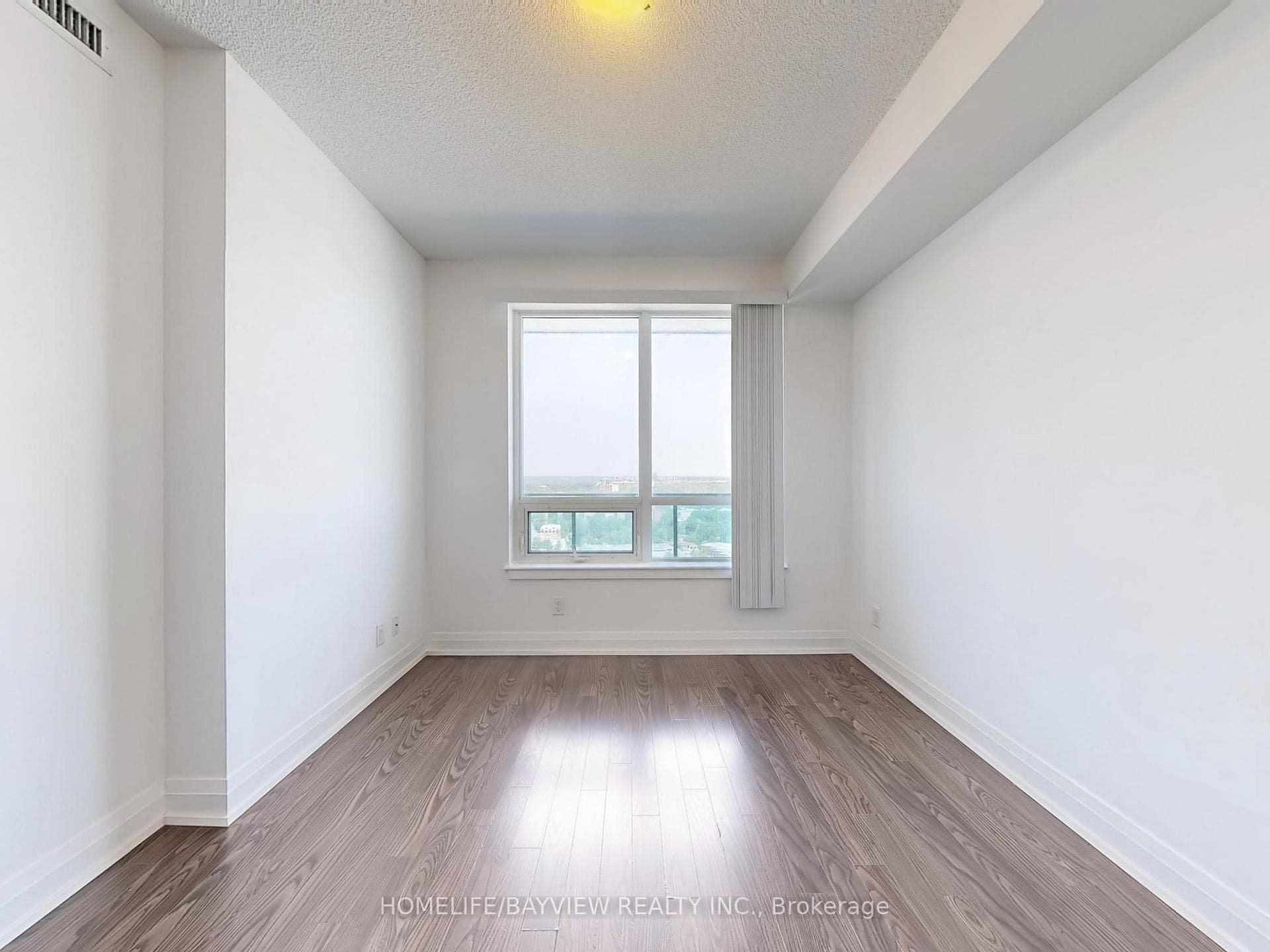 7167 Yonge Street Unit 1212 photo 26