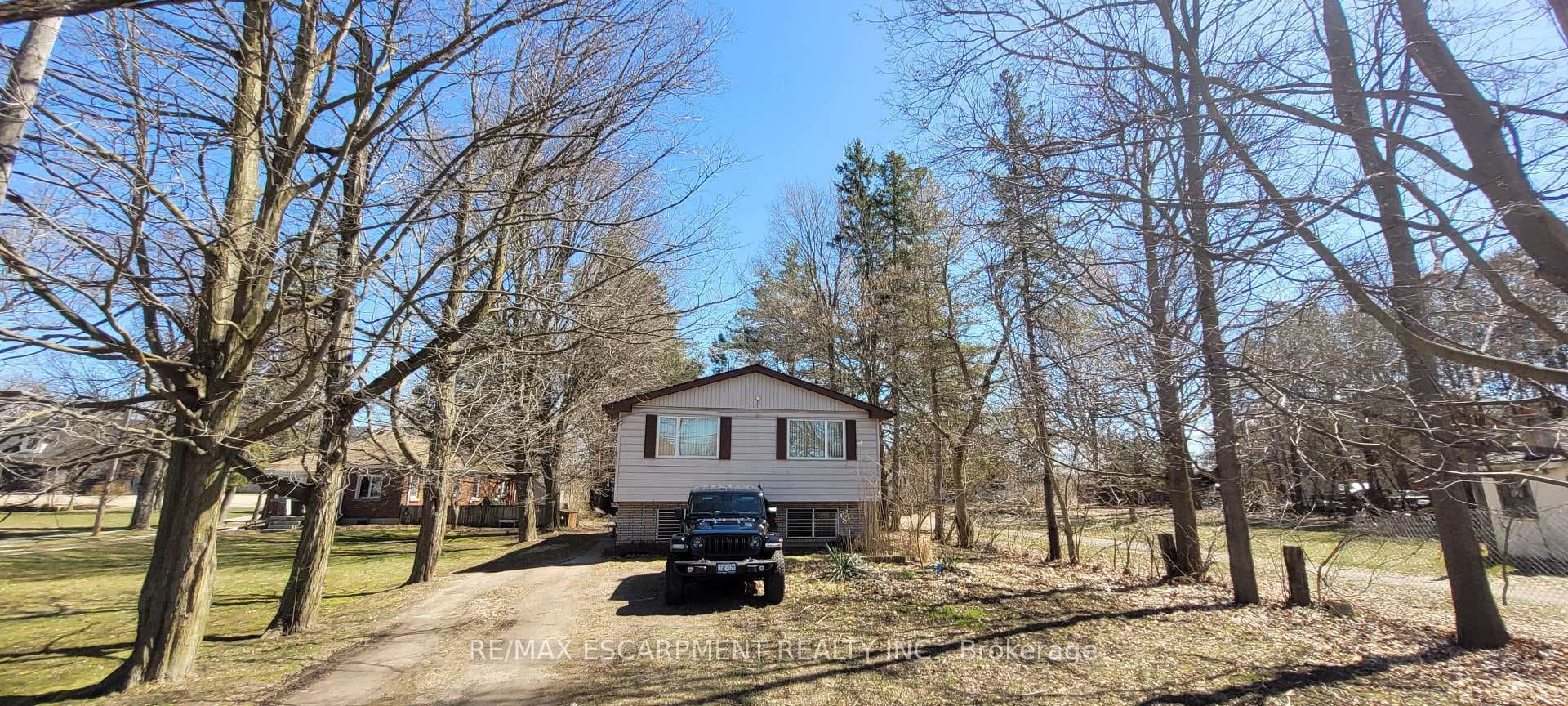 550 Mount Pleasant Road photo 1