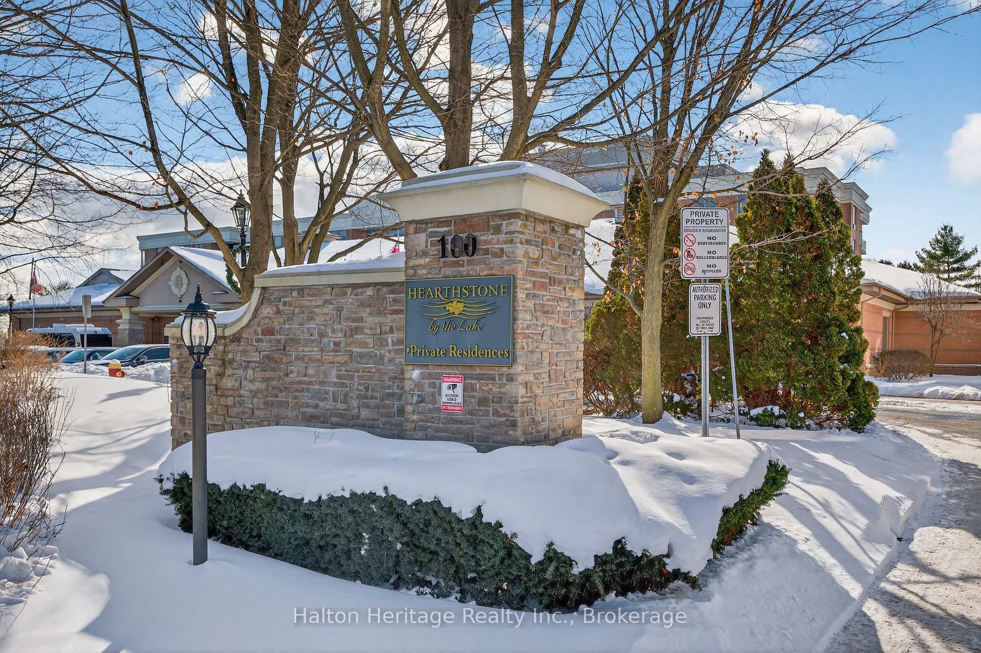 100 Burloak Drive Unit 1105 photo 1