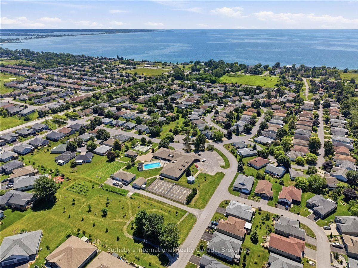 7 Conger Drive photo 46