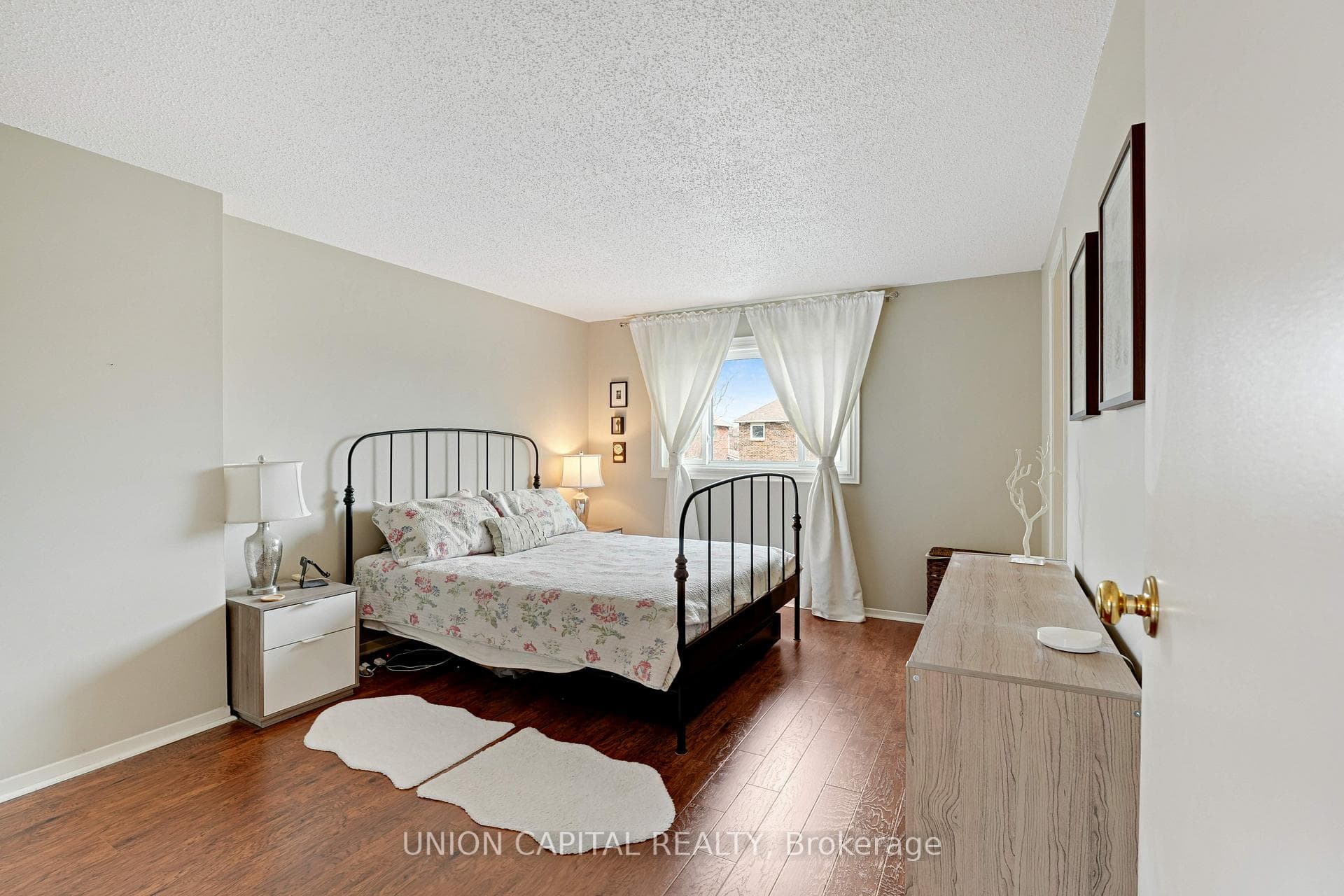 73 HUMPHREY Drive photo 18
