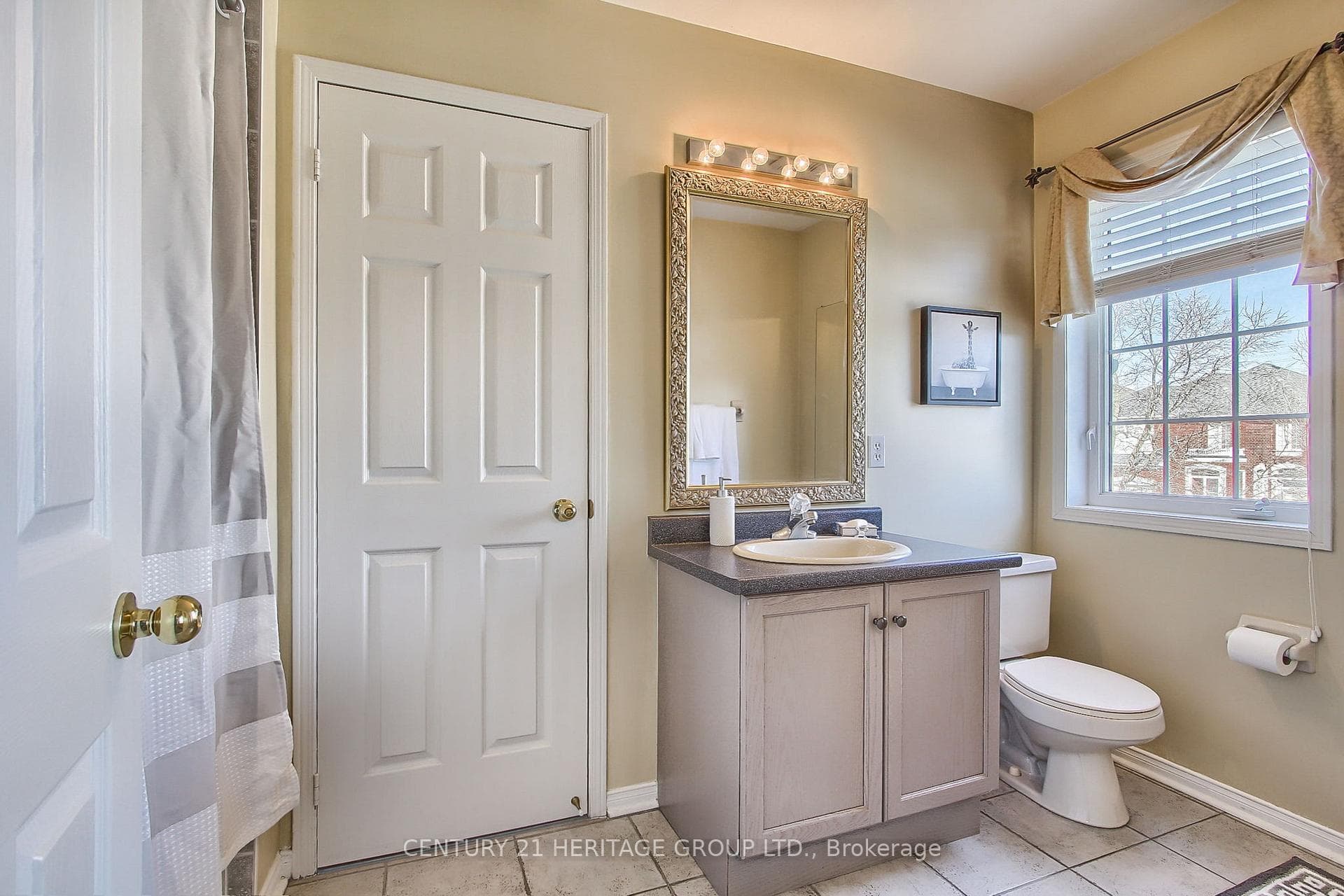 10 Bilberry Crescent photo 32