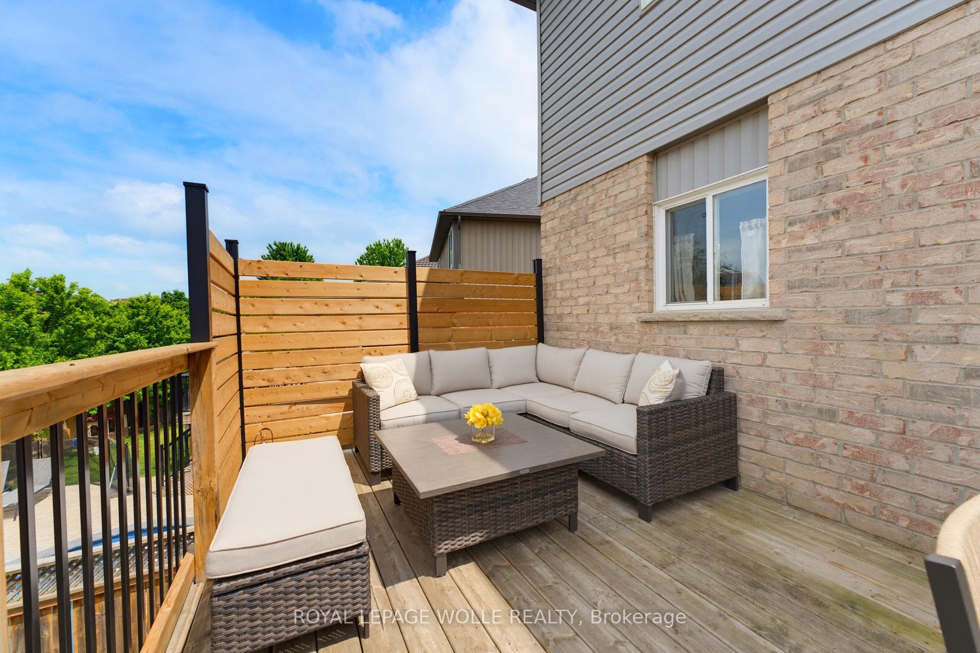 200 Cranbrook Street photo 32