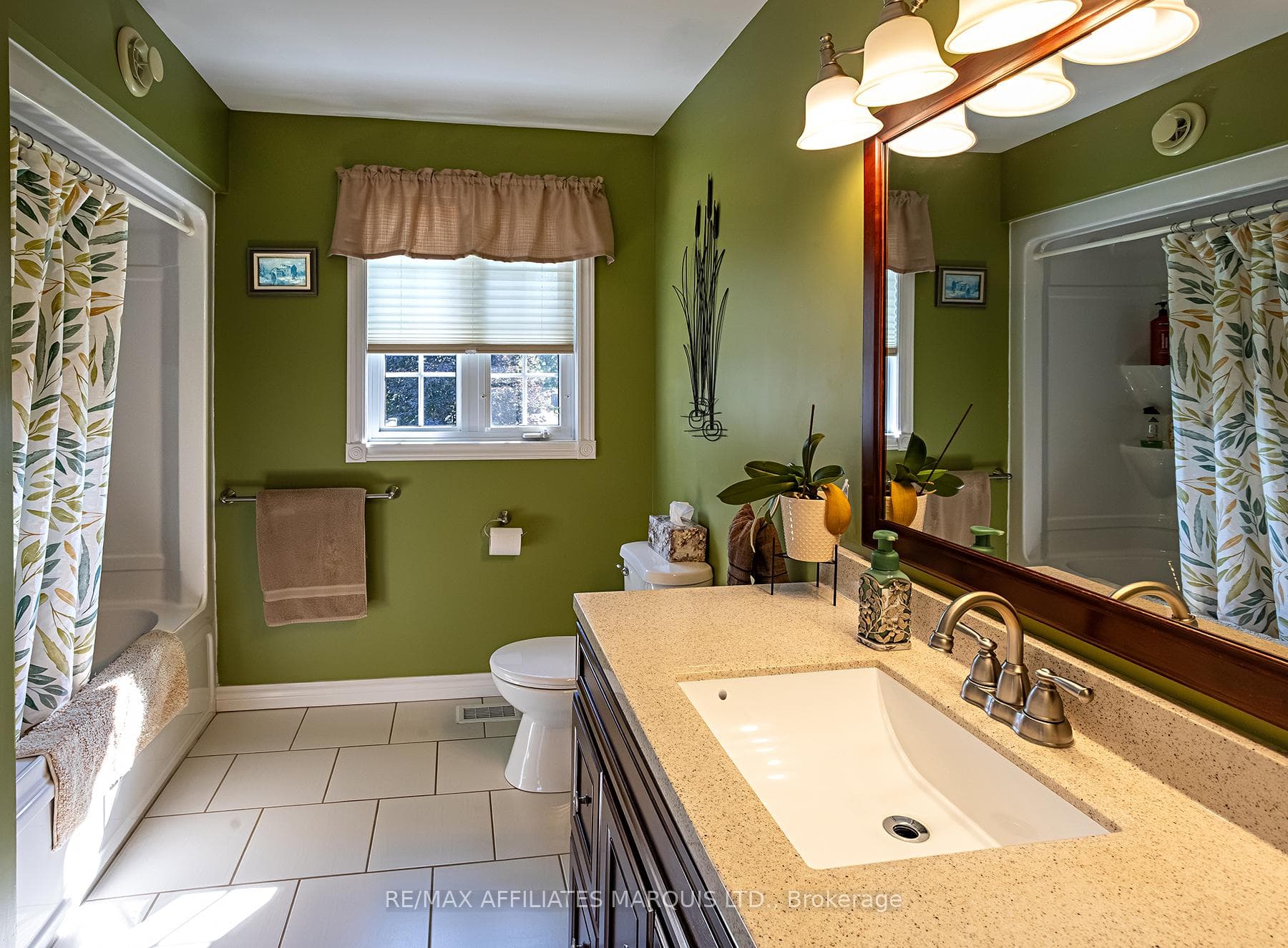 Main Floor Washroom