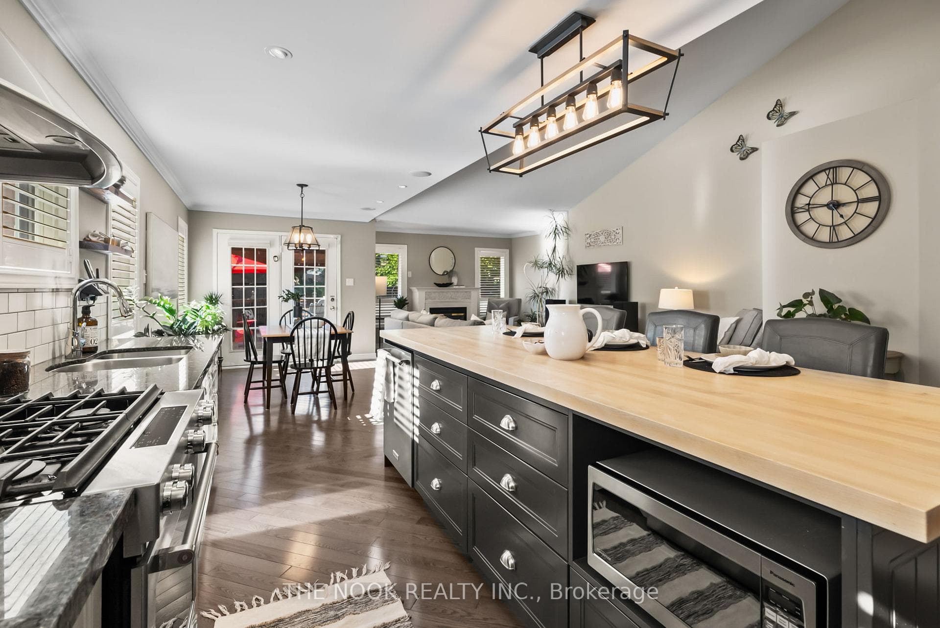 47 Elder Crescent photo 12