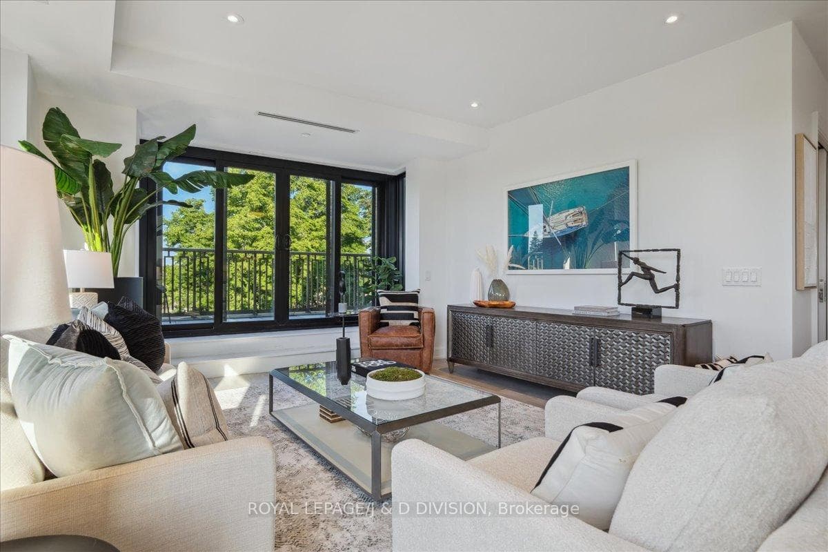 1 Strathgowan Avenue Unit 509 photo 5