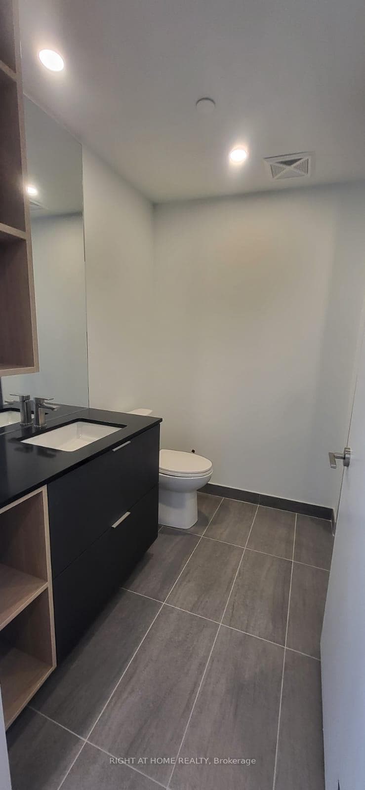 1 Fairview Road Unit 1004 photo 18