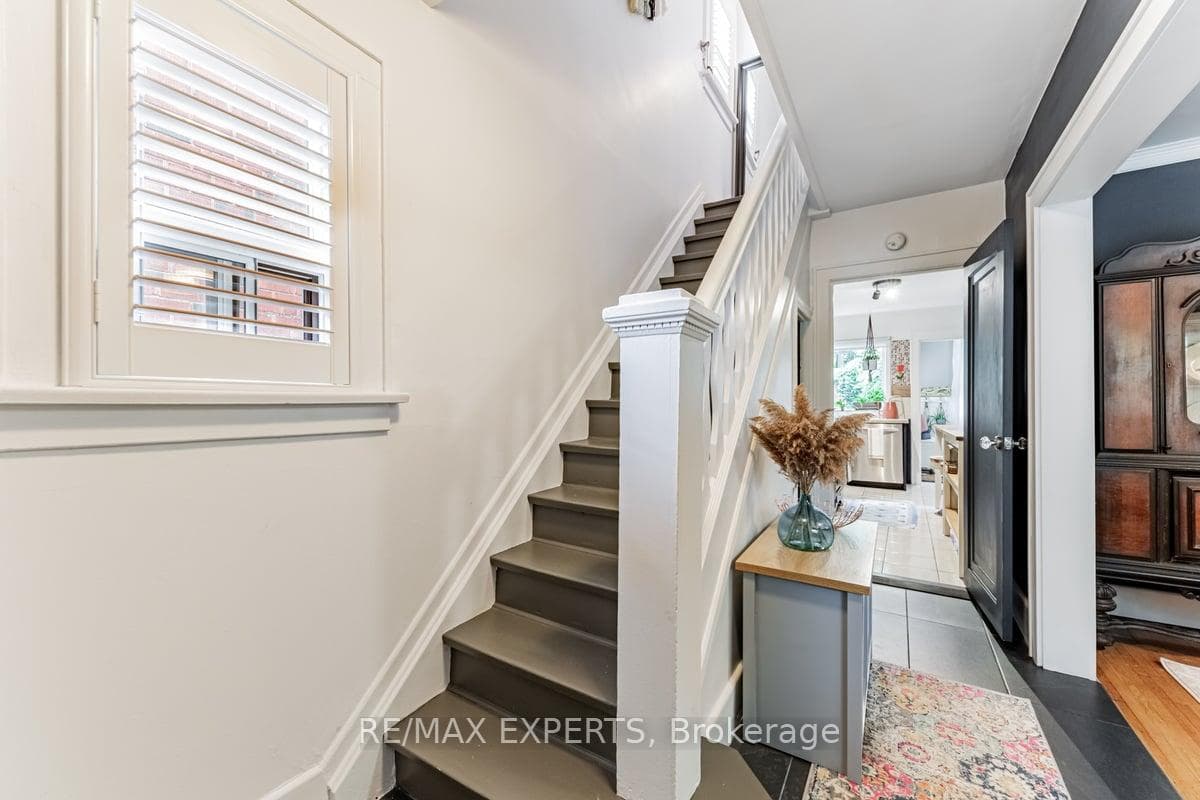 94 Roseneath Gardens photo 3