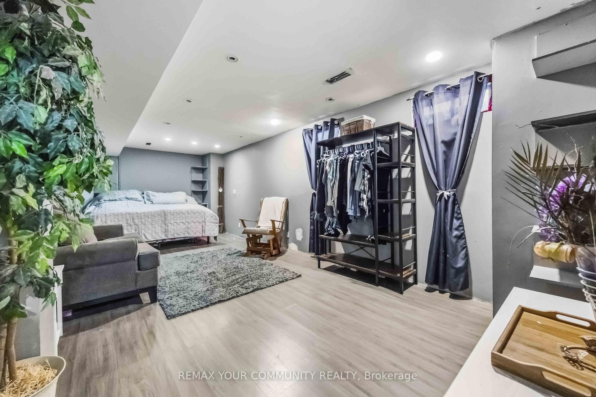 56 Hirst Avenue photo 40
