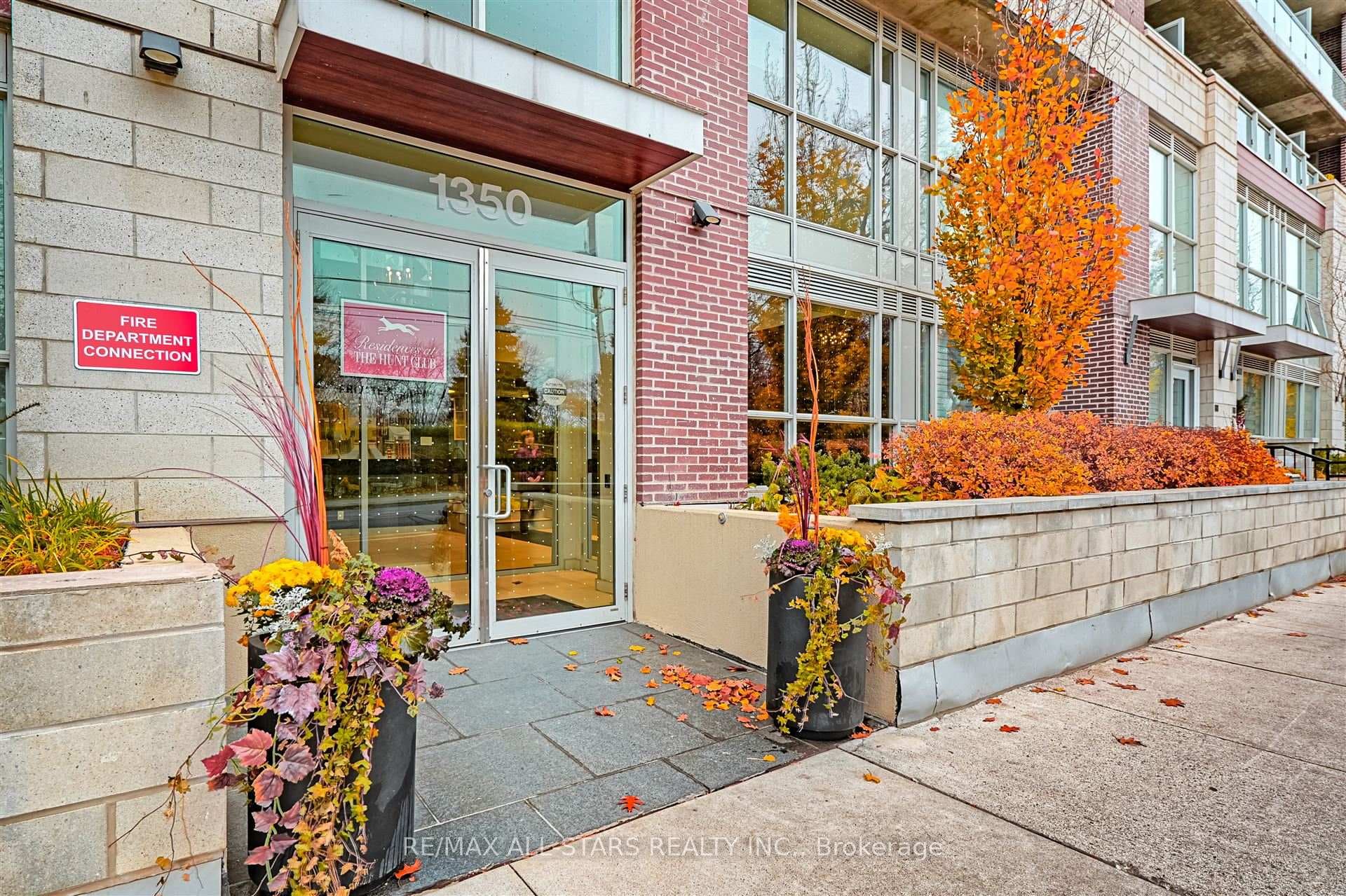 1350 Kingston Road Unit 202 photo 2