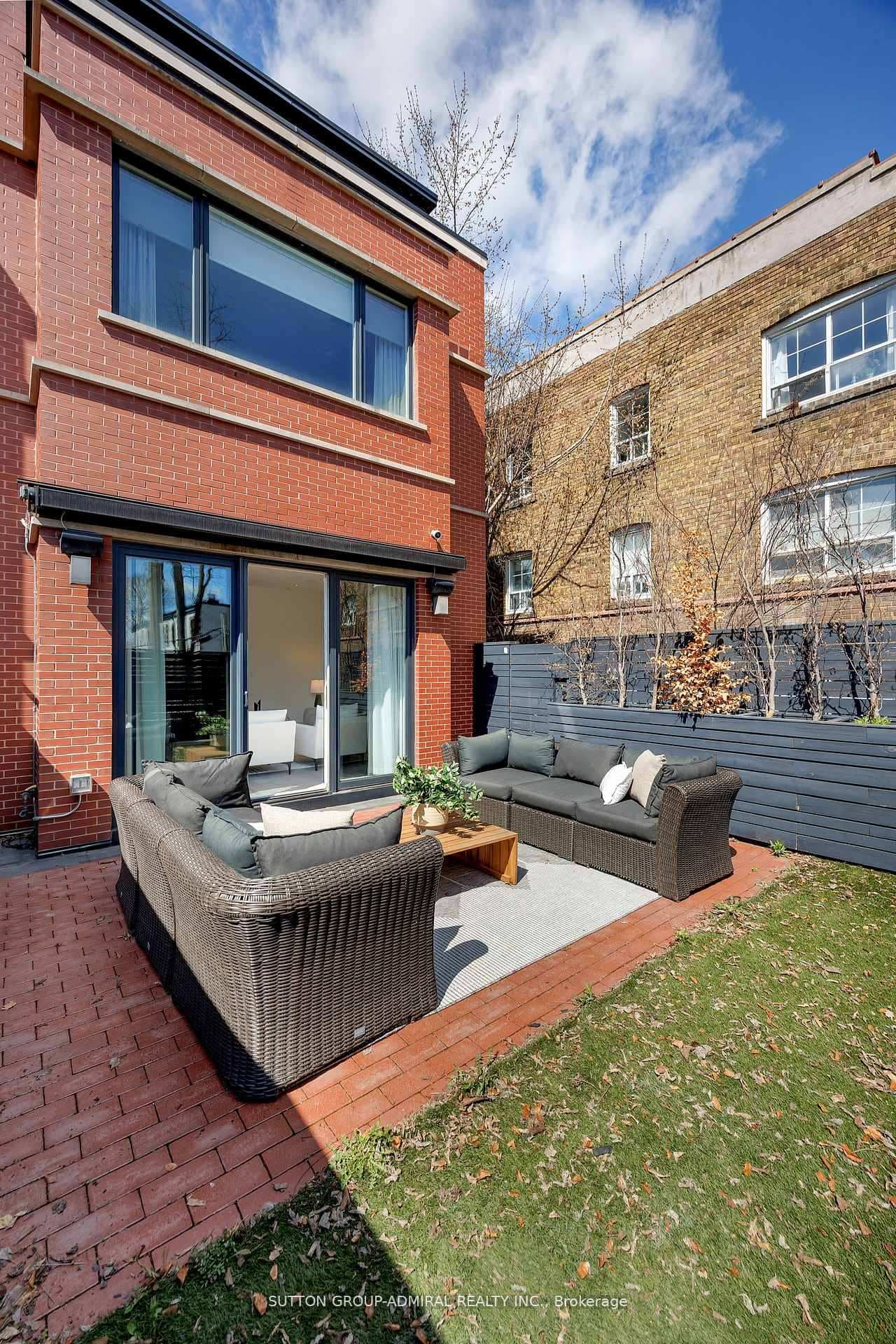 11 Thurloe Avenue photo 47