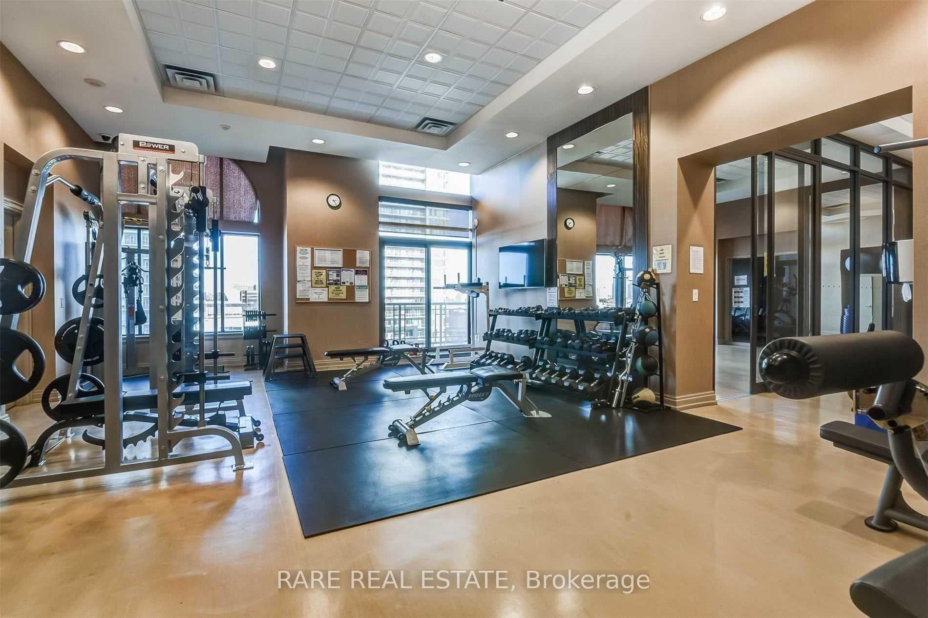 385 Prince Of Wales Drive Unit 3204 photo 22