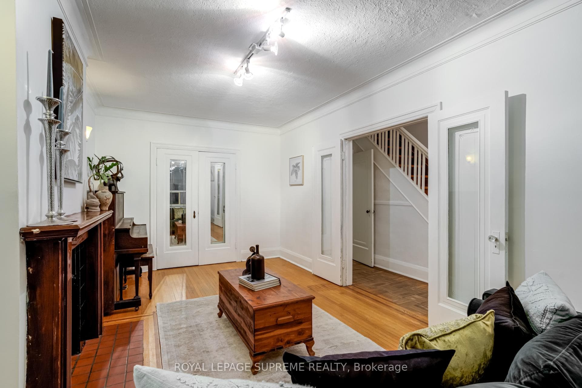 149 Euclid Avenue photo 7