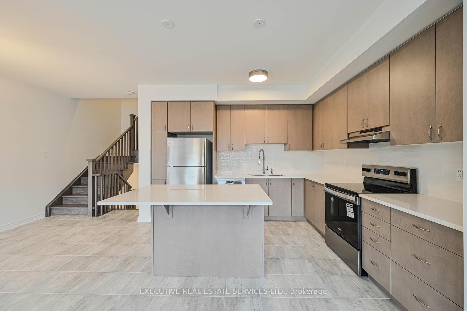 5140 Vetere Street photo 8