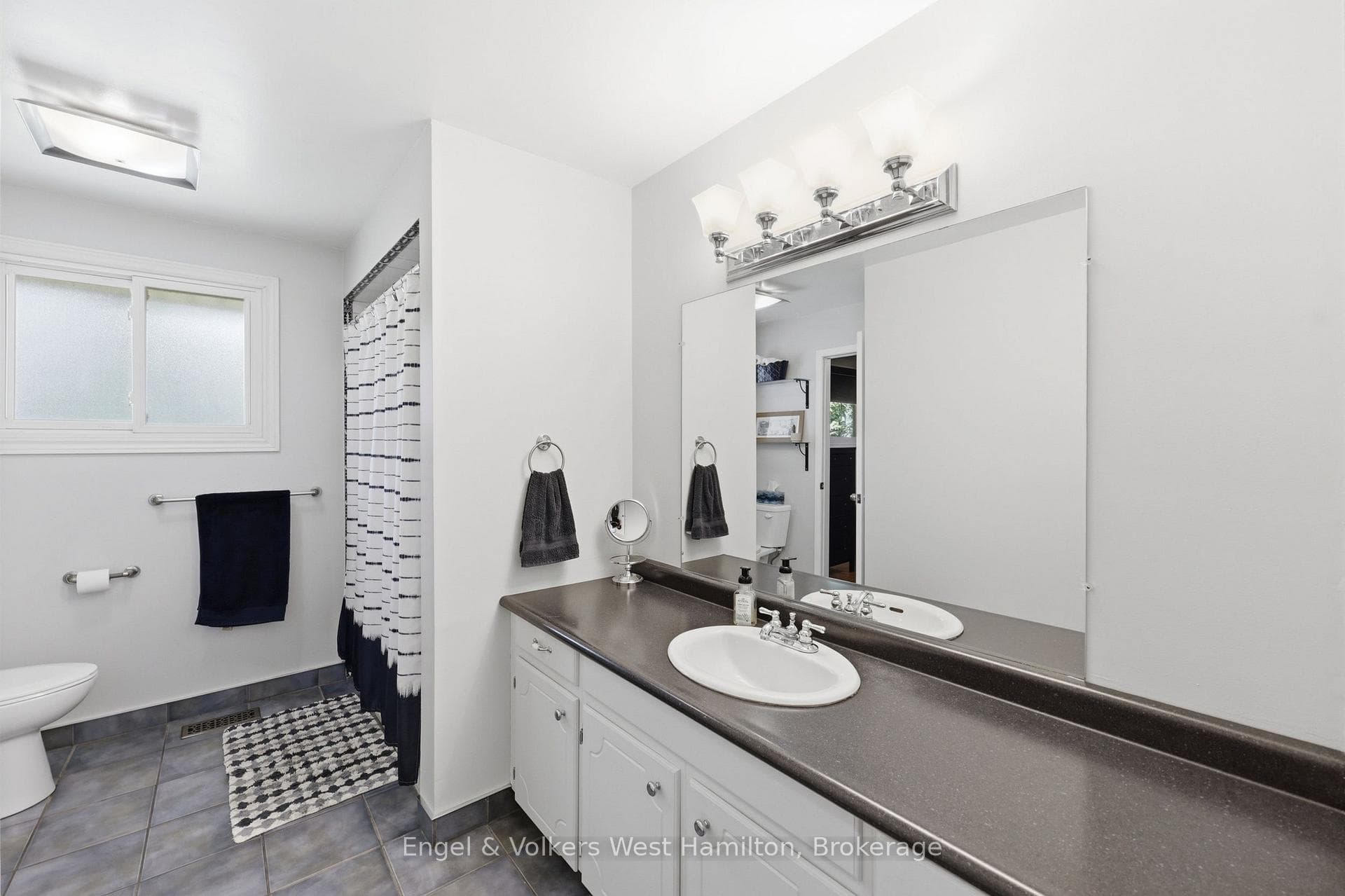 30 Laird Street photo 18