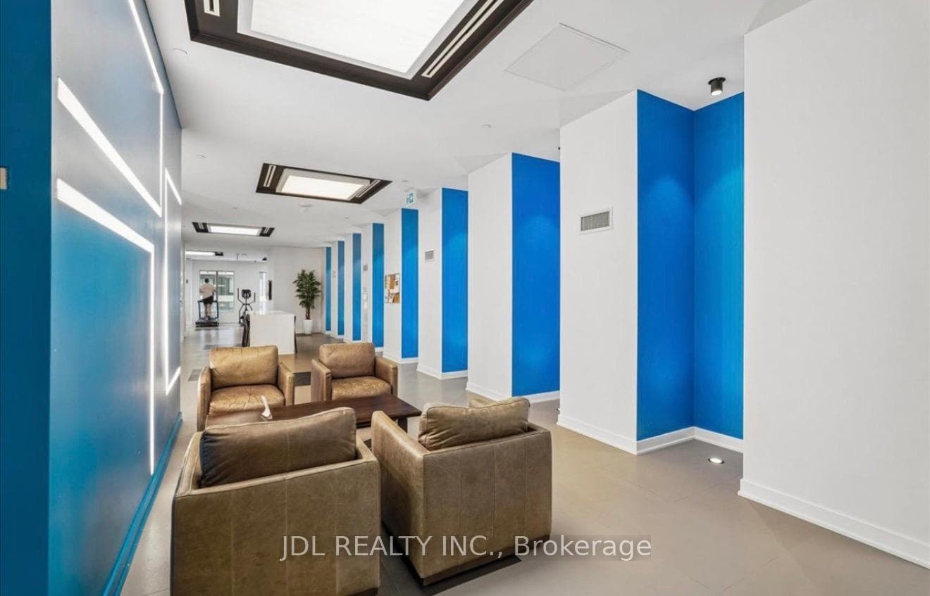 99 Broadway Avenue Unit 3009 photo 16