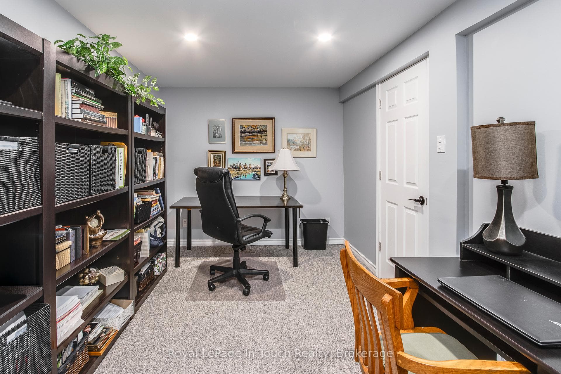 90 Burke Street Unit 2 photo 27
