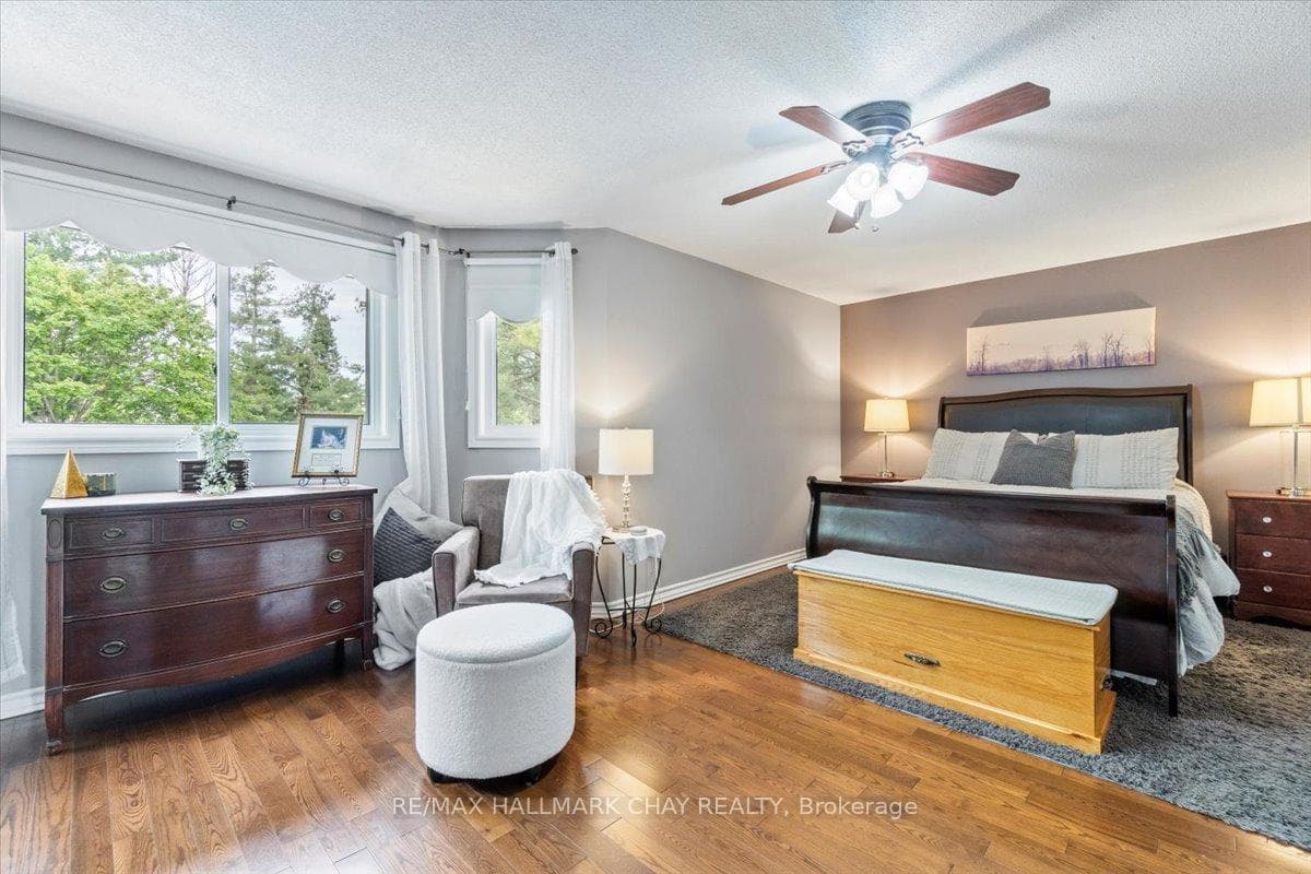 20 Stoneybrook Crescent photo 22