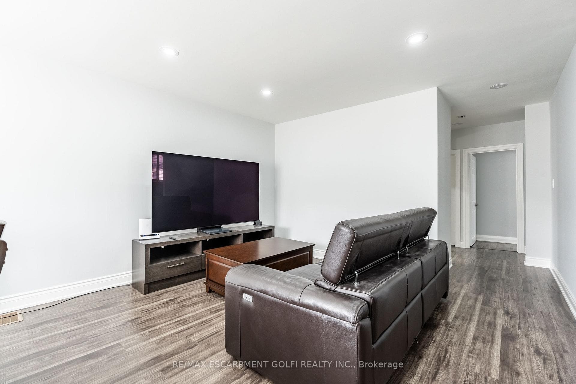 119 King Street photo 10
