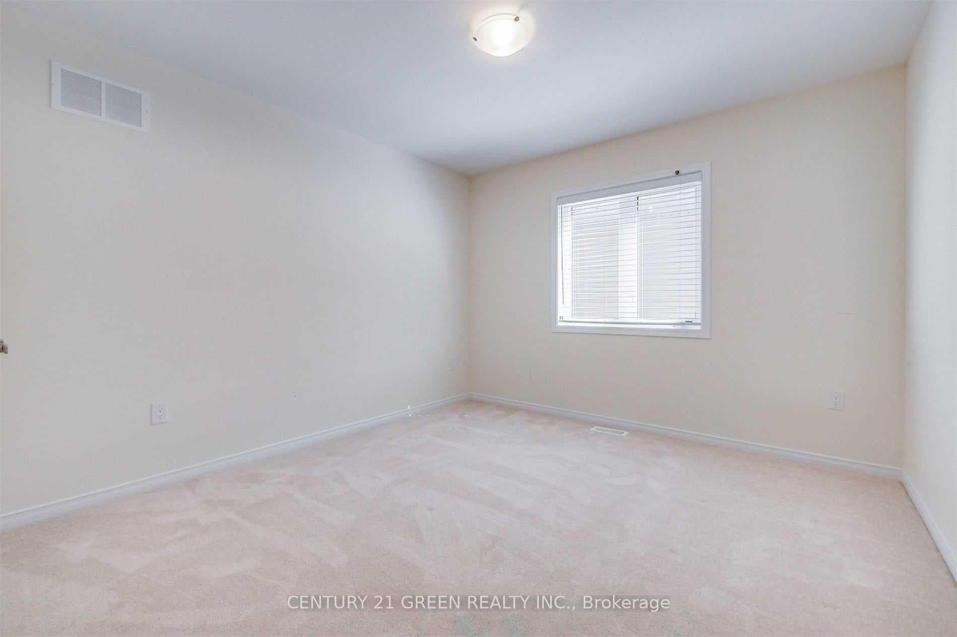 12 Beatty Avenue photo 34
