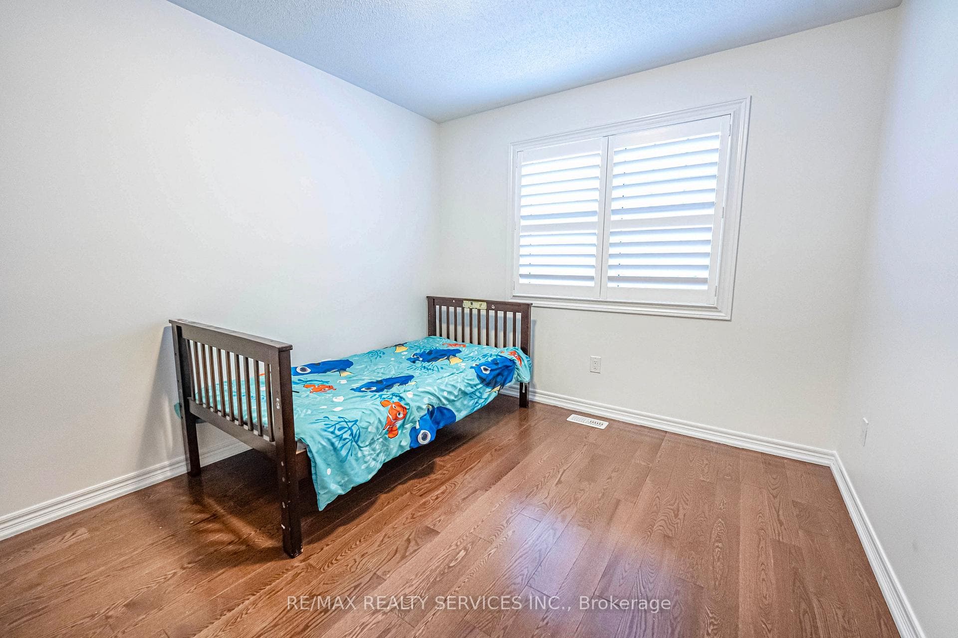 62 Hogan Manor Drive photo 30