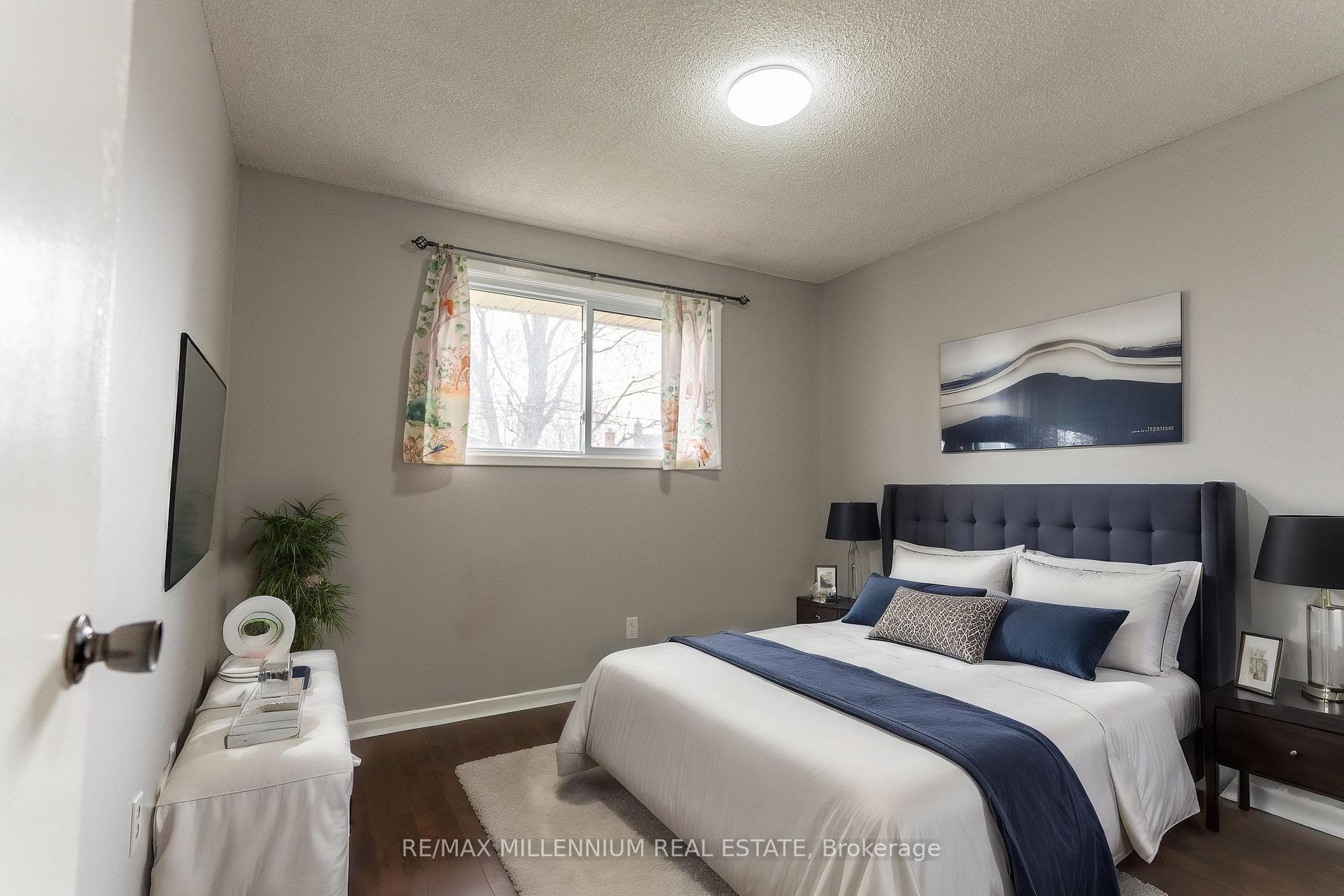 8419 Lamont Avenue photo 14