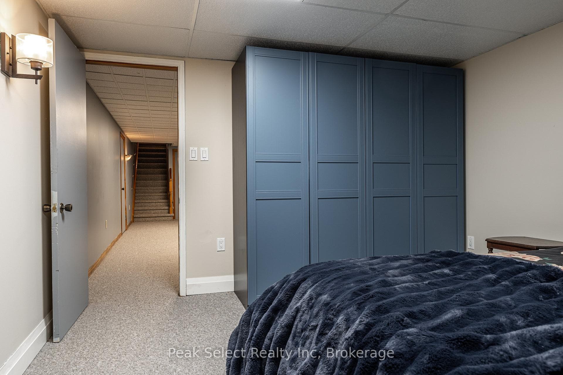 474 Rogers Avenue photo 32