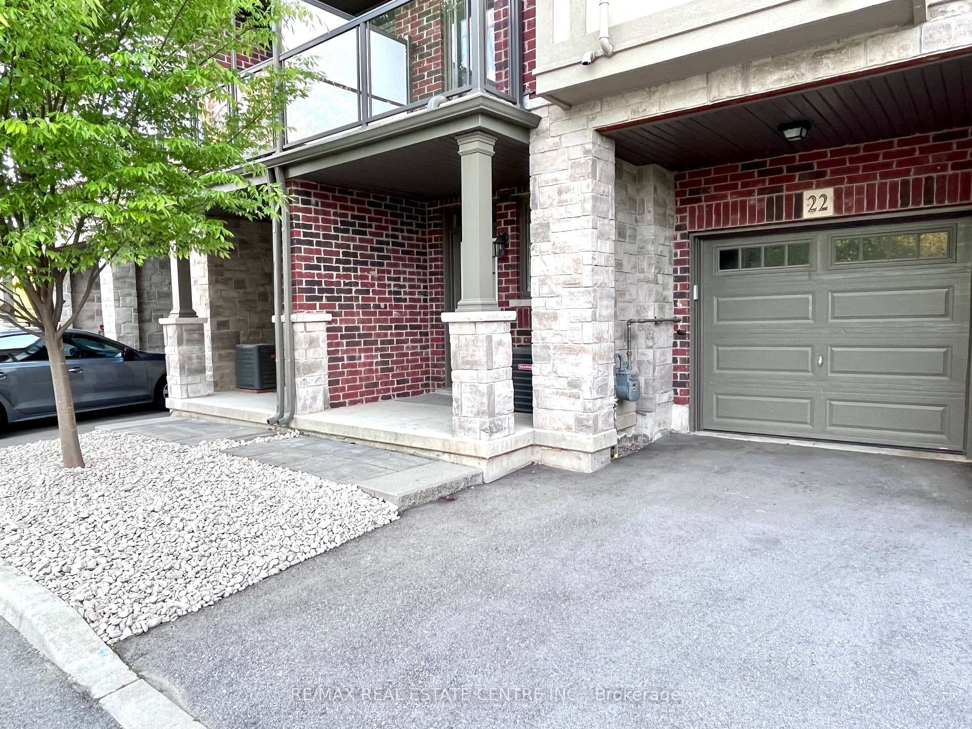 1169 Garner Road Unit 22 photo 3