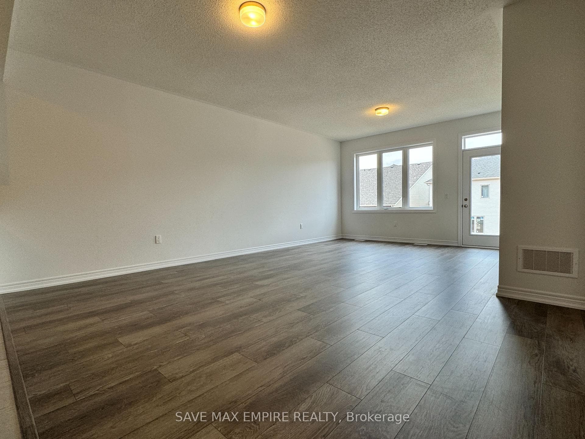 127 Rea Drive photo 11