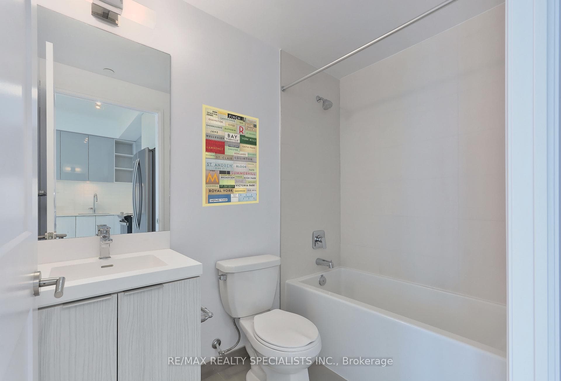 50 Dunfield Avenue Unit 2420 photo 17