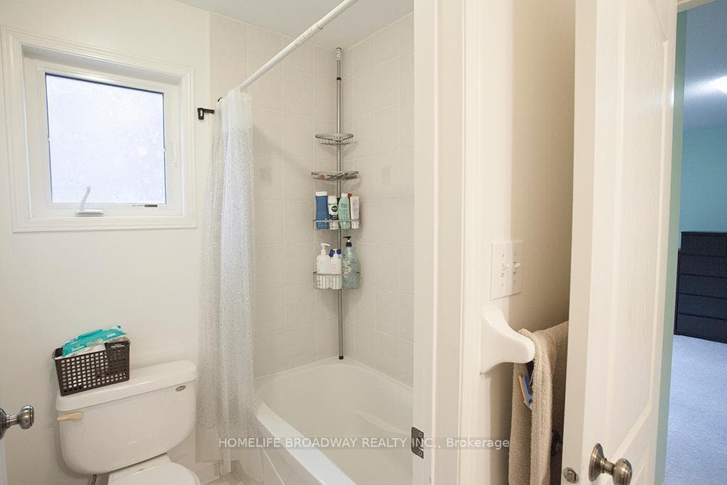 3604 Steeple Chase Crescent photo 36