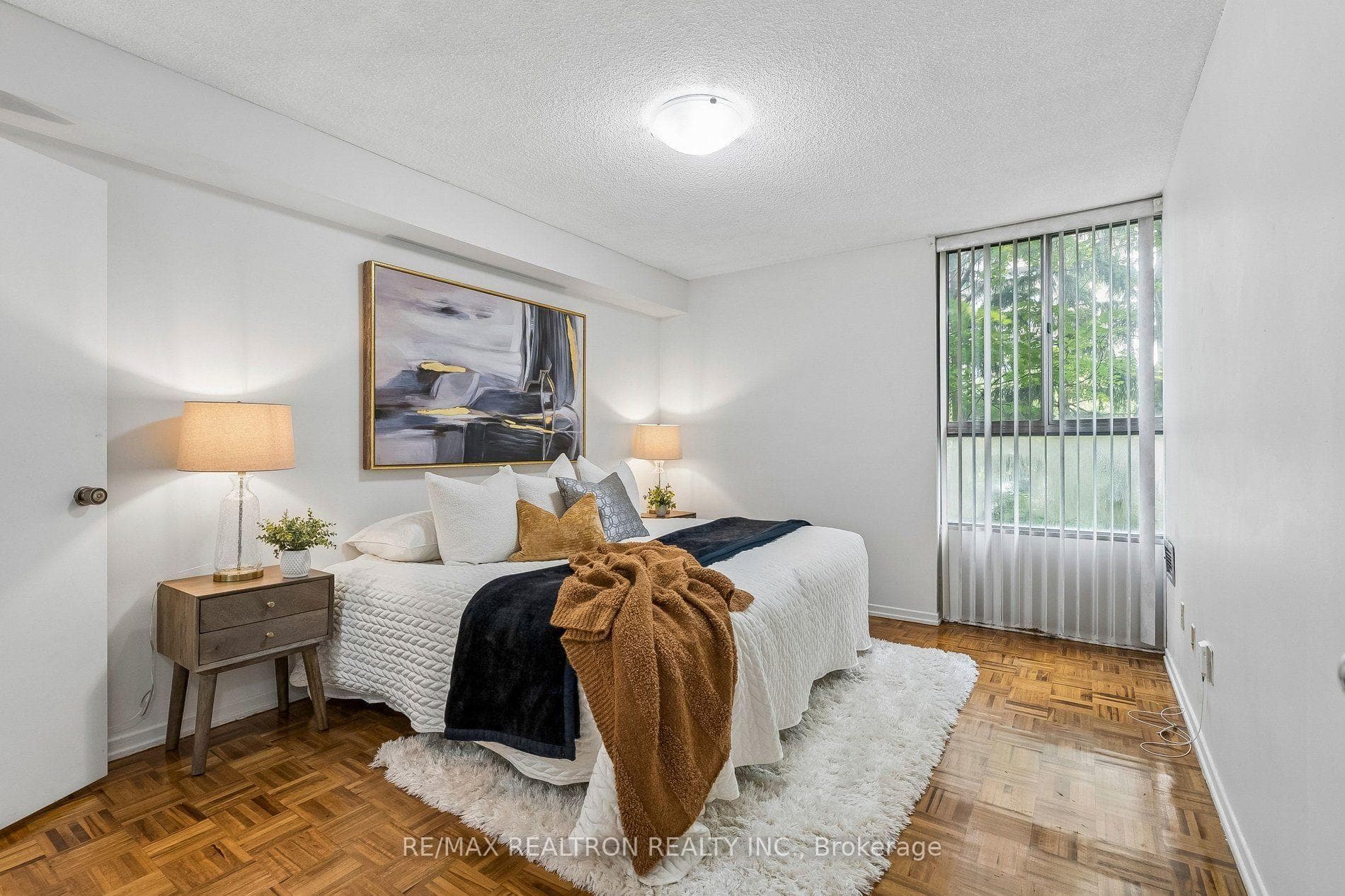 1111 Steeles Avenue Unit 307 photo 23