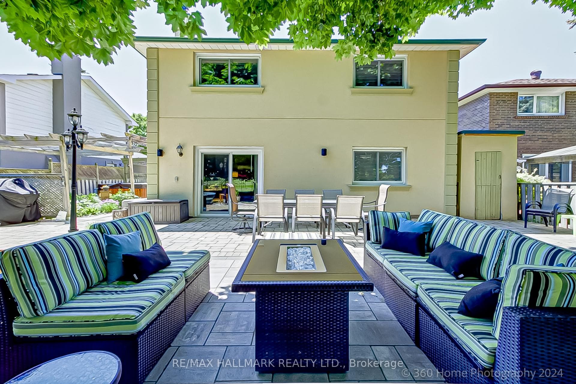 87 Edmonton Drive photo 32