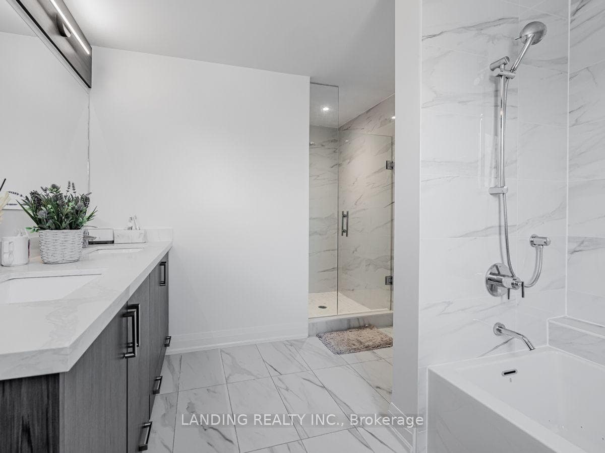 17 Greenbriar Road Unit 1 photo 17