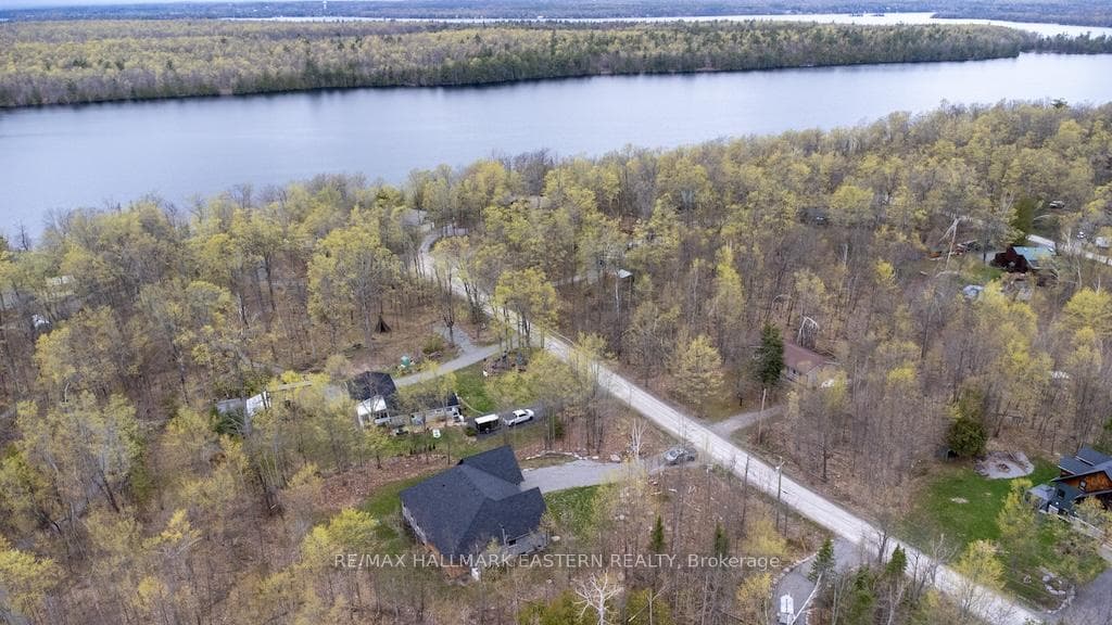 11 Maplewood Court photo 50