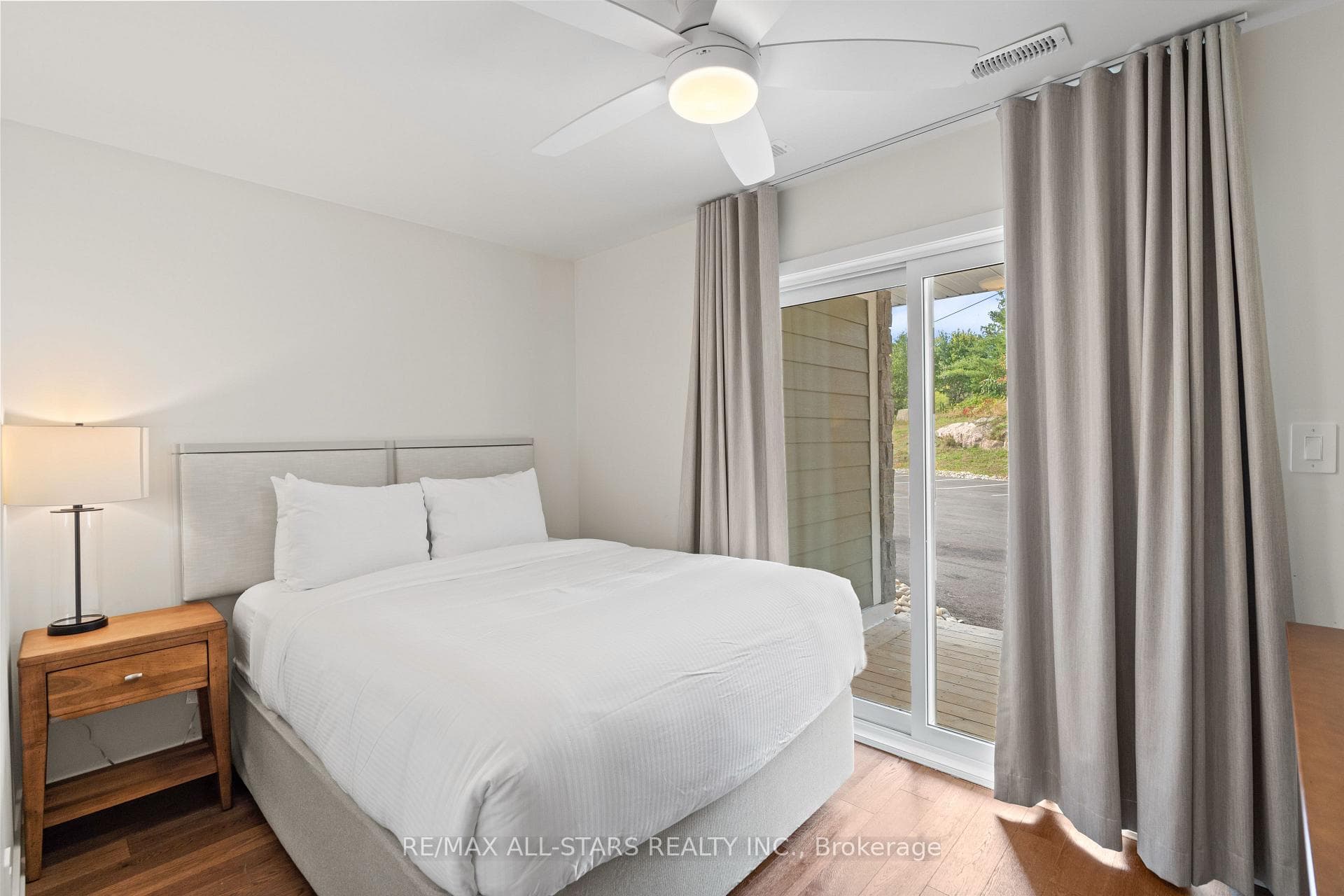1869 Muskoka Road 118 N/A Unit 31 photo 27